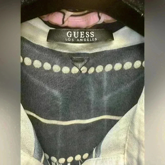 GUESS BLACK AND PINK EMBELLISHED BLOUSE SIZE S “LIMITED EDITION” - Picture 5 of 8